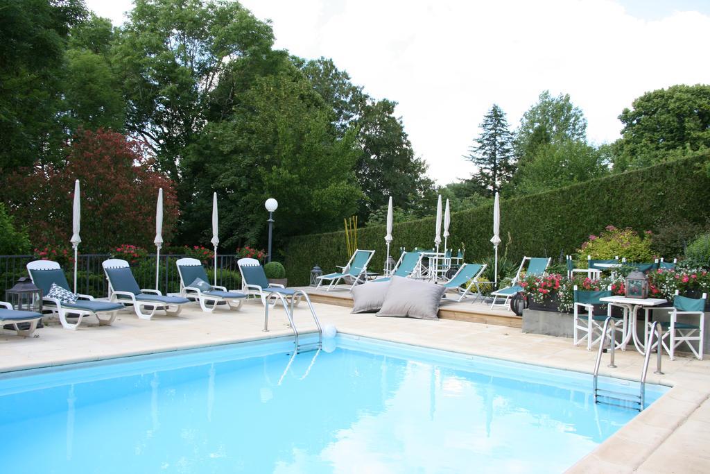Logis Hotel Auberge De L'Etang Magnac-Bourg Exterior photo